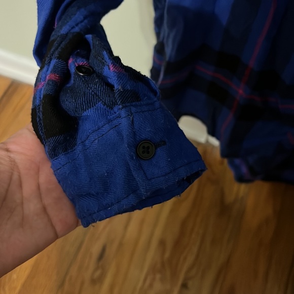 BDG Flannel - Picture 4 of 5